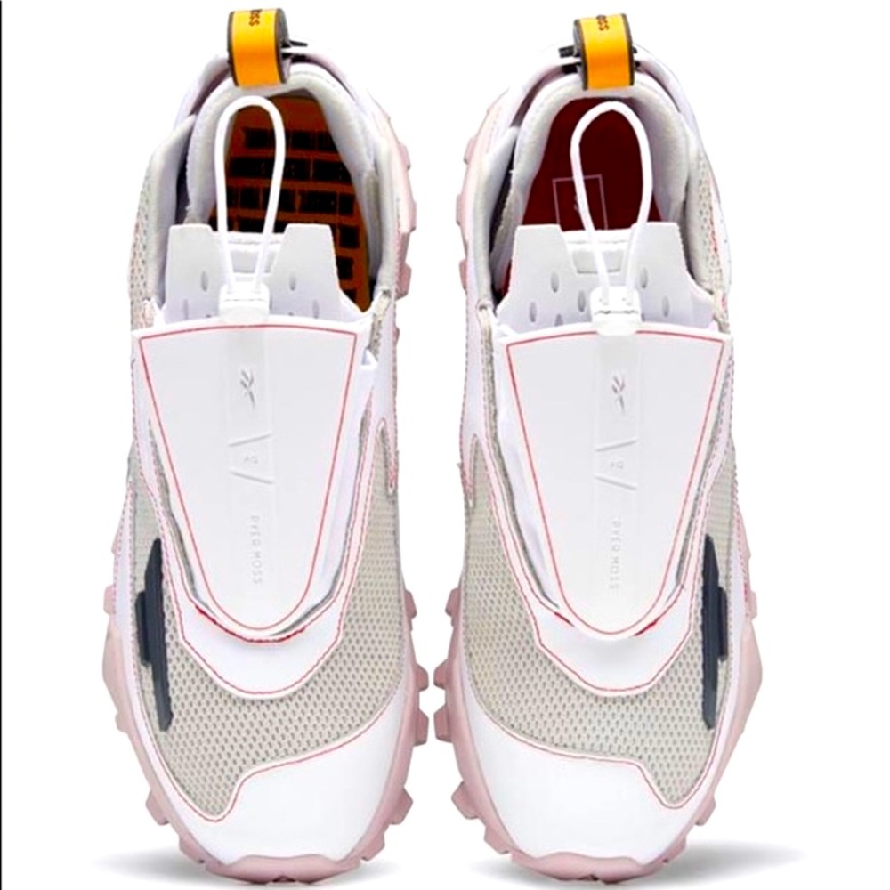 Pyre Moss Trail Fury Mesh and faux leather